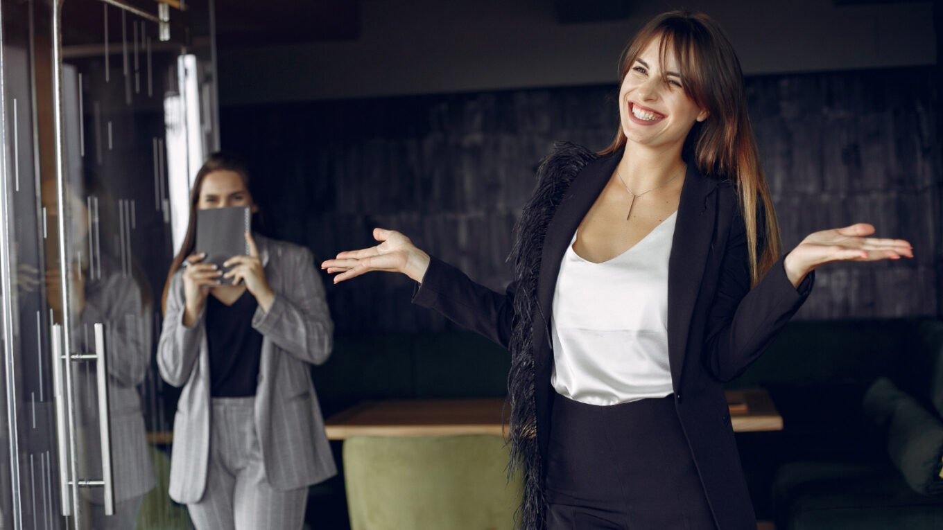 Do Prazer ao Poder: Como as Garotas de Programa estão se Tornando Mulheres de Negócios